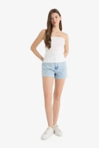 DeFacto 100% Cotton Mom Fit High Waist Cut Out Jean Shorts - Image 3