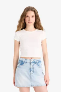 DeFacto 100% Cotton High Waist Washed Pocket Jean Shorts Skirt - Image 3