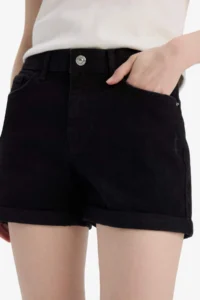 DeFacto High Waist Plain Hem Jeans Shorts - Image 6
