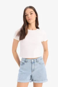 DeFacto High Waist Pocket Washed Skinny Jean Shorts - Image 4