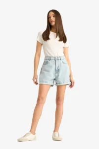 DeFacto Mom Fit High Waist Jeans Shorts - Image 2