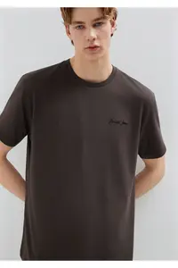 Mavi Koyu Kahve Men T-Shirt m0612733-70219 - Image 3