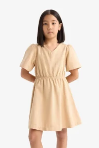 DeFacto Standard Fit V-Neck Gabardine Short Sleeve Dress Girls - Image 4
