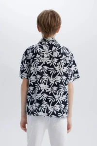 DeFacto Oversize Wide Fit Polo Collar Patterned Short Sleeve Shirt Boy - Image 6