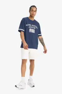 DeFacto 100% Cotton NBA Wordmark Oversize Wide Fit Crew Neck Short Sleeve T-Shirt - Image 5