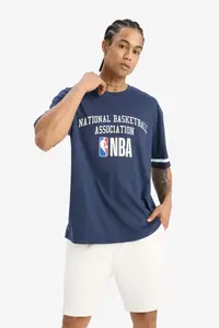 DeFacto 100% Cotton NBA Wordmark Oversize Wide Fit Crew Neck Short Sleeve T-Shirt - Image 6