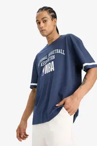 DeFacto 100% Cotton NBA Wordmark Oversize Wide Fit Crew Neck Short Sleeve T-Shirt - Image 7