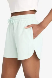 DeFacto Sporcu Short Hem Shorts - Image 5