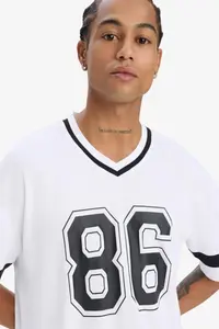 DeFacto Quick Drying Oversize Wide Fit V-Neck Printed Athlete Short Sleeve T-Shirt - Image 3