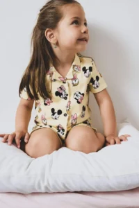 DeFacto Baby Girl Disney Mickey & Minnie Pajama Set Short Sleeve Combed Cotton Elastic Waisted Shorts E4652a525hs - Image 3