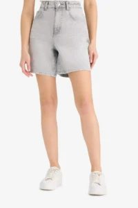 DeFacto 100% Cotton High Waist Pocket Jean Bermuda Shorts - Image 4