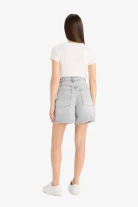 DeFacto 100% Cotton High Waist Pocket Jean Bermuda Shorts - Image 6
