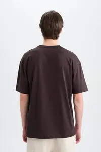 DeFacto 100% Cotton Oversize Wide Fit Crew Neck Basic Plain Short Sleeve T-Shirt - Image 5