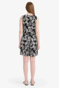 DeFacto Regular Fit Patterned Elastic Waist Shorts - Image 5