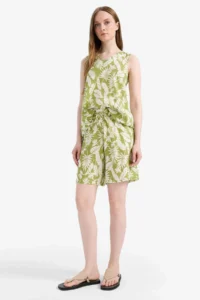 DeFacto Regular Fit Patterned Elastic Waist Shorts - Image 4