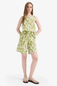 DeFacto Regular Fit Patterned Elastic Waist Shorts - Image 5