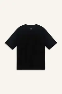 DeFacto Oversize Wide Fit Crew Neck Heavy Fabric Basic Plain Short Sleeve T-Shirt - Image 7