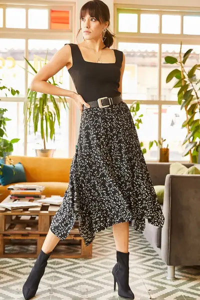 Olalook Women Black Asymmetric Patterned Skirt