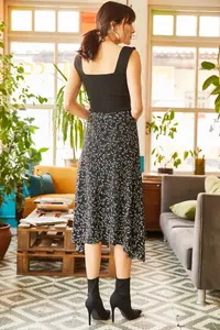 Olalook Women Black Asymmetric Patterned Skirt - Image 5
