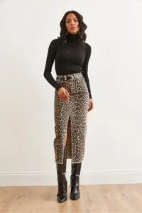 Olalook Women's Leopard Stone Pocket Slit Leopard Gabardine Skirt - Image 3
