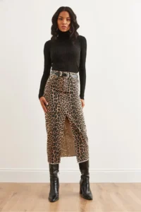 Olalook Women's Leopard Stone Pocket Slit Leopard Gabardine Skirt - Image 7