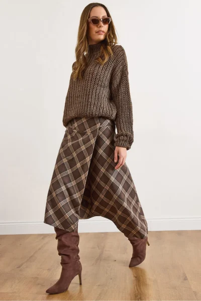 ETK-19000369-BROWN_1