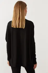 Cool & Sexy Women Black Bat Arm Fisherman Blouse - Image 3