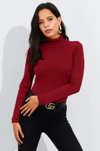 Cool & Sexy Women Burgundy Back V Fisherman Blouse - Image 2