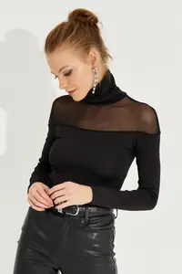 Cool & Sexy Women Black Tulle Detailed Fisherman Blouse - Image 5