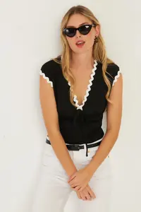Cool & Sexy Women Black Piped Blouse - Image 3