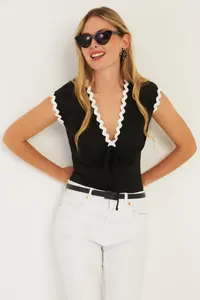 Cool & Sexy Women Black Piped Blouse - Image 6