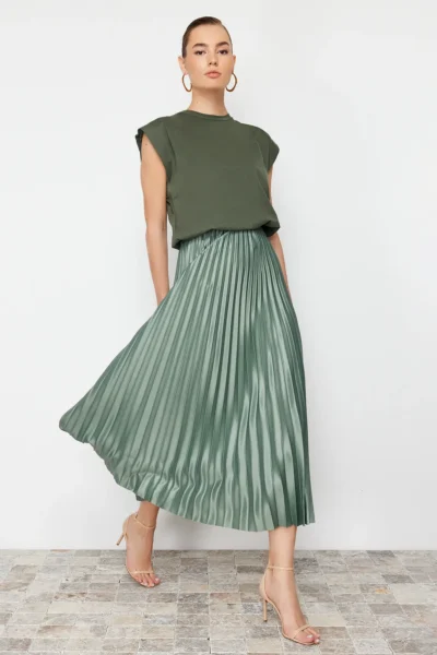 TRENDYOLMİLLA Mint pleated Maxi Flexible Knitting Skirt