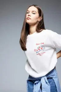 DeFacto Oversize Wide Fit Crew Neck Back Printed Short Sleeve T-Shirt - Image 2