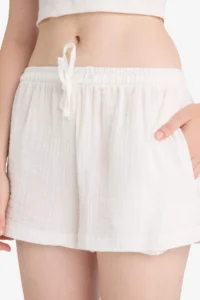 DeFacto 100% Cotton A-Line Normal Waist Muslin Shorts - Image 5