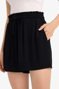 DeFacto Normal Waist Elastic Pocket Crinkle Viscose Shorts - Image 6