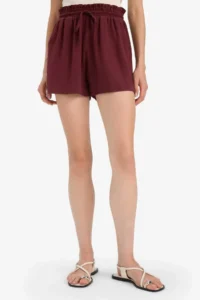 DeFacto Normal Waist Elastic Pocket Crinkle Viscose Shorts - Image 4