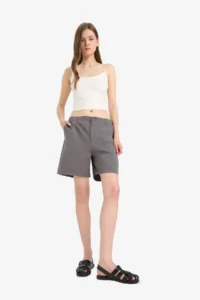 DeFacto 100% Cotton Regular Waist Gabardine Shorts - Image 2