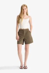 DeFacto 100% Cotton Regular Waist Gabardine Shorts - Image 2