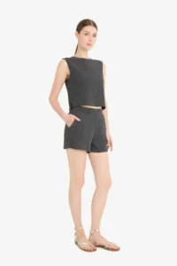 DeFacto Regular Fit Crepe Shorts - Image 3