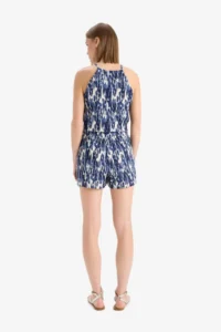DeFacto Regular Fit Patterned Wrinkled Shorts with Pockets - Image 7