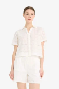 DeFacto Regular Fit Plain Hem embroidery Shorts - Image 5