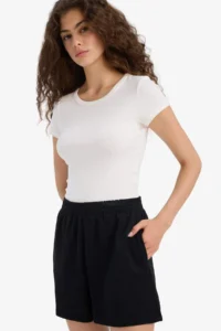 DeFacto Regular Fit Elastic Waist with pocket Shorts - Image 3