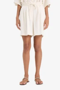 DeFacto Regular Fit High Waist Belted Straight Leg Shorts - Image 4