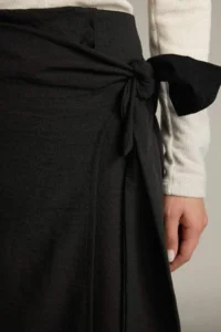 DeFacto Relax Fit Tie-Down Black Maxi Linen Skirt - Image 4