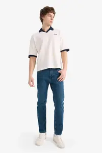 DeFacto textured Boxy Fit Polo Shirt T-Shirt - Image 2