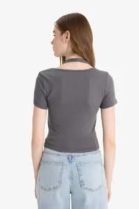 DeFacto Barbell Collar Rib Short Sleeve T-Shirt - Image 8