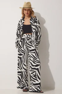 Happiness İstanbul Women's Black and White Patterned Viscose Shirt and Trousers Set - Image 6
