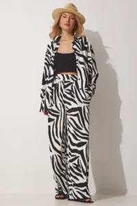 Happiness İstanbul Women's Black and White Patterned Viscose Shirt and Trousers Set - Image 7