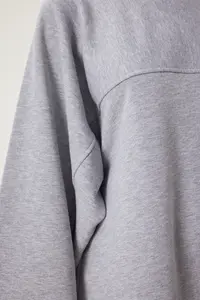 Happiness İstanbul Women's Gray Wide Sleeve Oversized Knitted Sweatshirt - Image 4