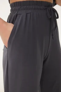 Happiness İstanbul Women's Smoked Oversize Knitted T-Shirt Trousers Set - Image 5